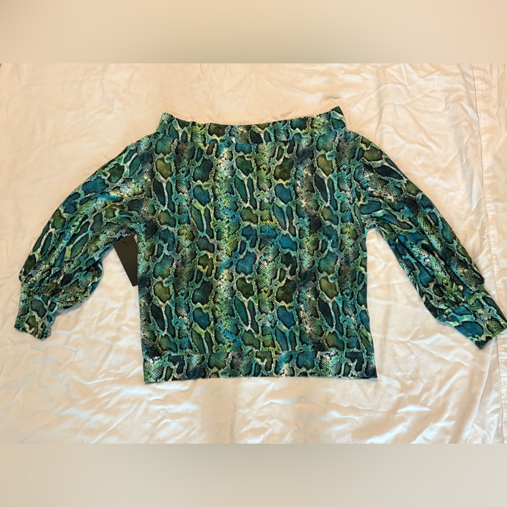 NWT Coldesina Stevie Off The Shoulder Knit Top, Size Large, Tropical Snake Skin - Picture 4 of 4